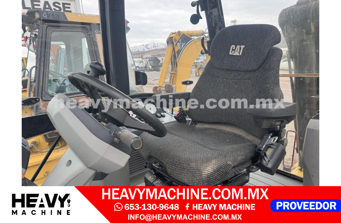Maquinaria Pesada Retroexcavadora 2007 CAT 420E