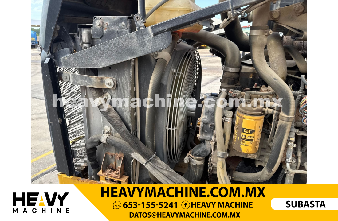 Maquinaria Pesada Retroexcavadora 2009 CAT 420E