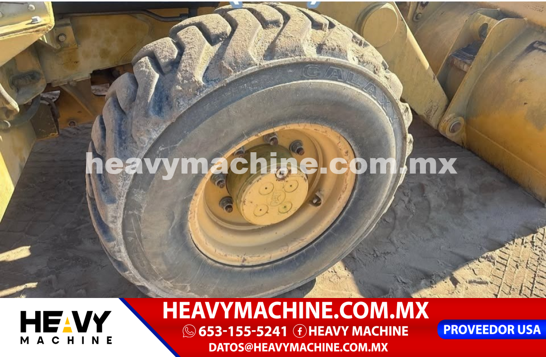 Maquinaria Pesada Retroexcavadora 2010 CAT 420E