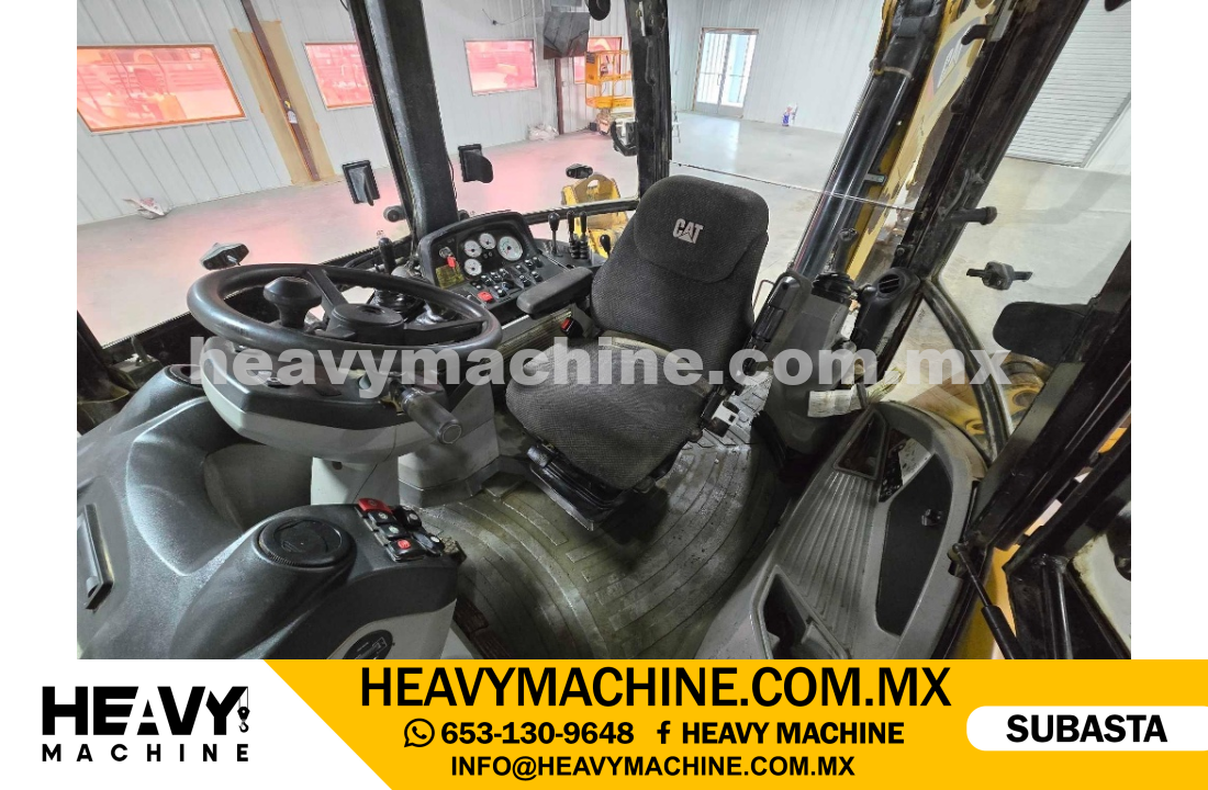 Maquinaria Pesada Retroexcavadora 2010 CAT 420E
