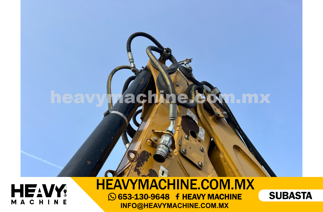 Maquinaria Pesada Retroexcavadora 2011 CAT 420E IT