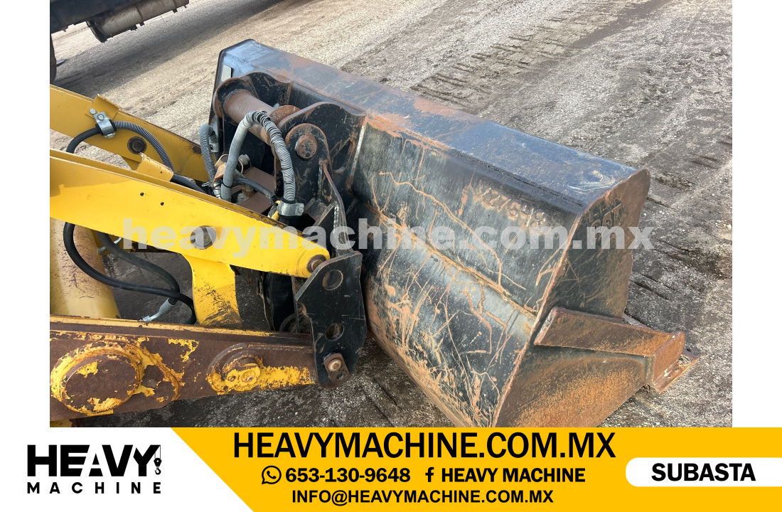 Maquinaria Pesada Retroexcavadora 2011 CAT 420E IT