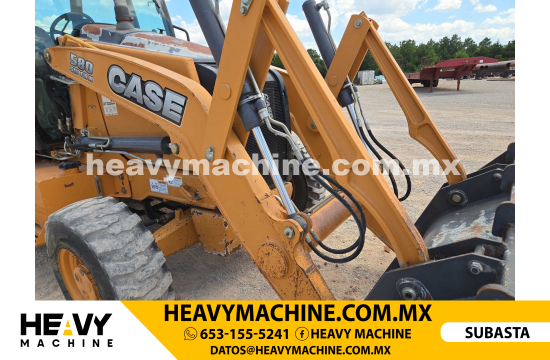 Maquinaria Pesada Retroexcavadora 2014 CASE 580SN
