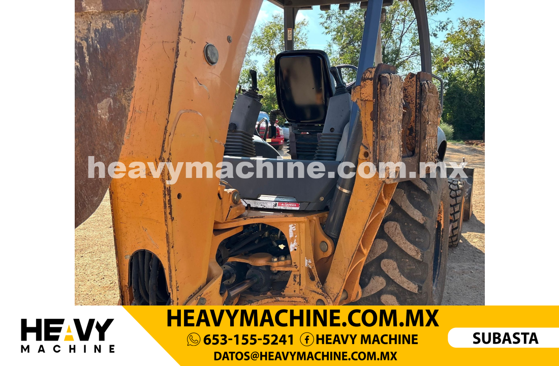 Maquinaria Pesada Retroexcavadora 2014 CASE 580
