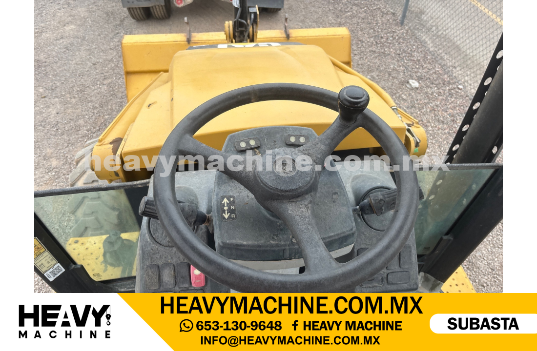 Maquinaria Pesada Retroexcavadora 2014 CAT 420F
