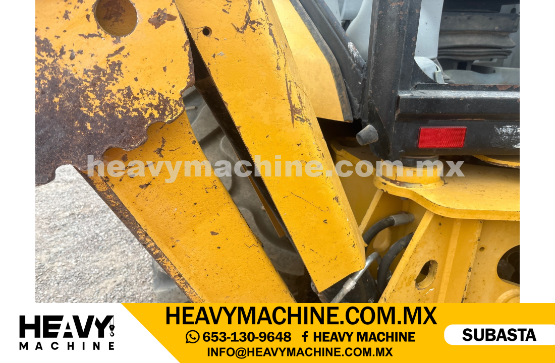 Maquinaria Pesada Retroexcavadora 2014 CAT 420F