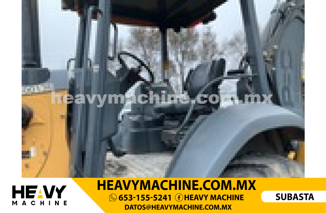 Maquinaria Pesada Retroexcavadora 2015 JOHN DEERE 310SL