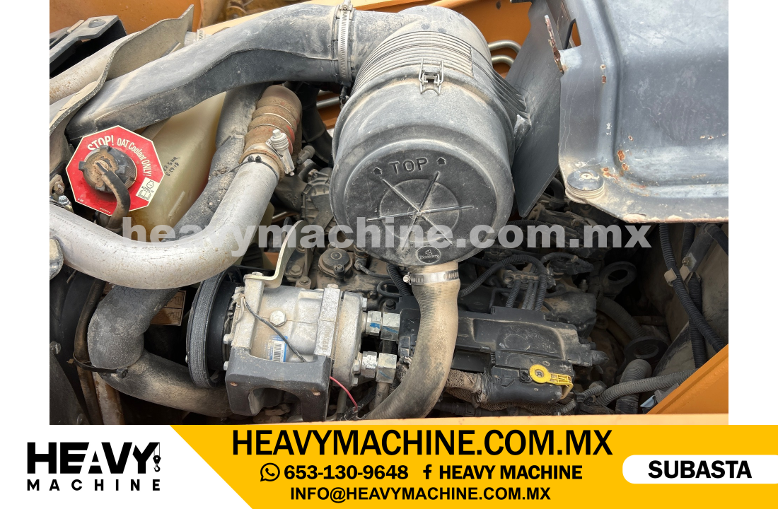 Maquinaria Pesada Retroexcavadora 2017 CASE 580SN