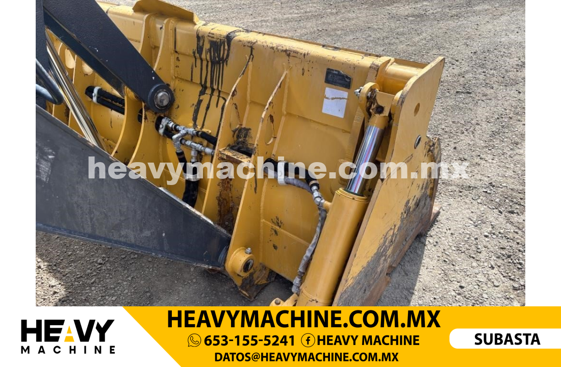 Maquinaria Pesada Retroexcavadora 2020 JOHN DEERE 310L