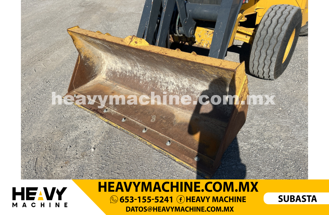 Maquinaria Pesada Retroexcavadora 2022 John Deere 310L EP