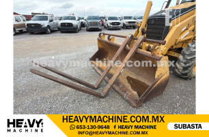 Maquinaria Pesada Retroexcavadora 2003 CAT 416D