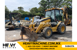 Maquinaria Pesada Retroexcavadora 2004 CAT 420D