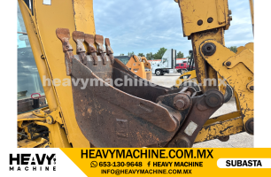 Maquinaria Pesada Retroexcavadora 2004 CAT 420D