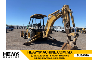 Maquinaria Pesada Retroexcavadora 2004 CAT 420D