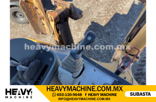 Maquinaria Pesada Retroexcavadora 2004 CAT 420D