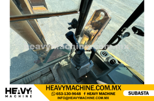 Maquinaria Pesada Retroexcavadora 2004 CAT 430D