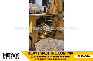 Maquinaria Pesada Retroexcavadora 2005 CAT 416D