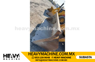 Maquinaria Pesada Retroexcavadora 2005 CAT 416D