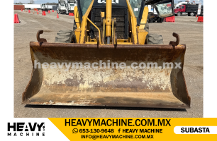 Maquinaria Pesada Retroexcavadora 2005 CAT 416 D