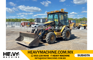 Maquinaria Pesada Retroexcavadora 2005 CAT 420D