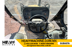 Maquinaria Pesada Retroexcavadora 2005 CAT 420D
