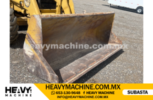 Maquinaria Pesada Retroexcavadora 2005 CAT 420D