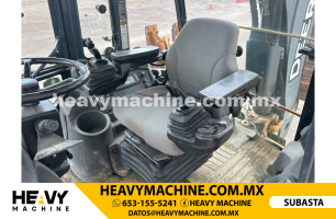 Maquinaria Pesada Retroexcavadora 2007 JOHN DEERE 410J