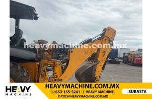 Maquinaria Pesada Retroexcavadora 2017 JCB 3CX