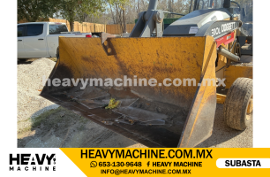 Maquinaria Pesada Retroexcavadora 2019 JOHN DEERE 310L