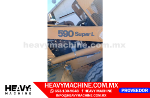 Maquinaria Pesada Retroexcavadora CASE 590 super L