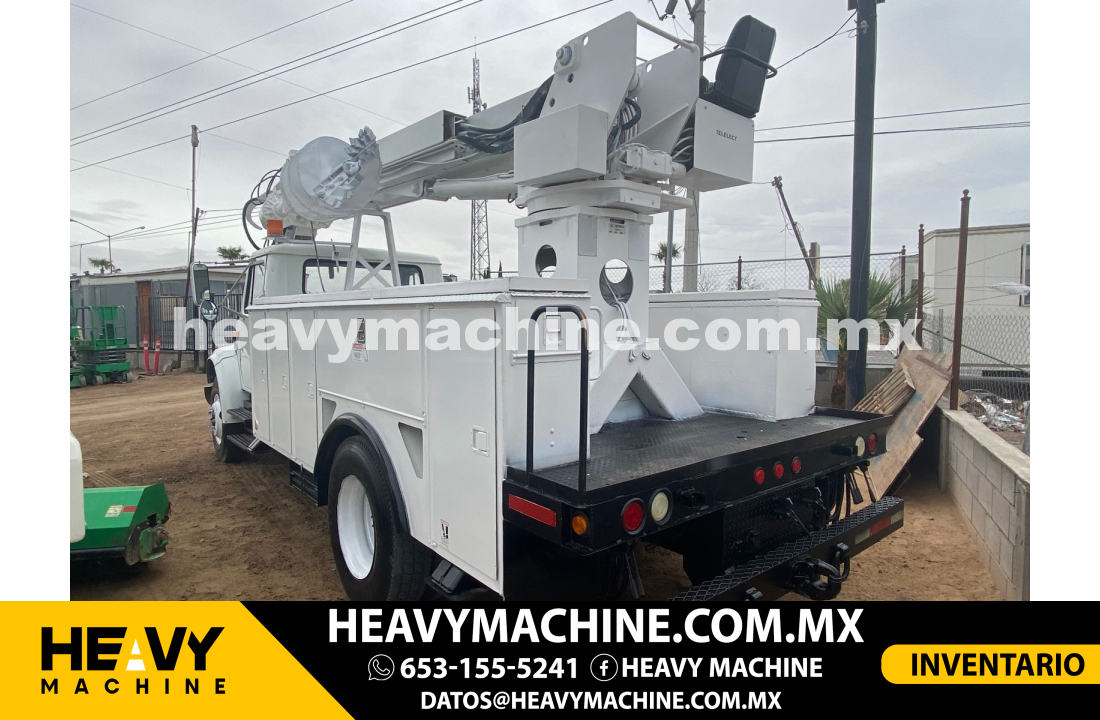 Grúa Broca 2001 International 4700